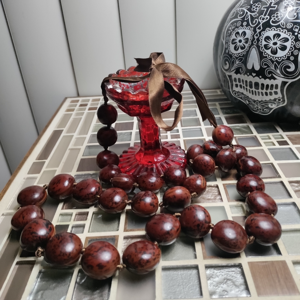 Hawaiian Kukui Nut Beads-vtg